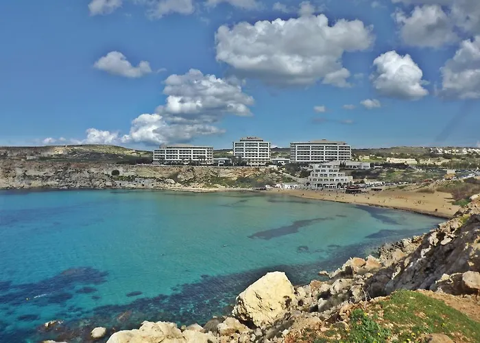 North Side 1 Apartment *